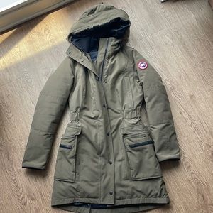 Womens Canada Goose Kinley Parka in Olive Green